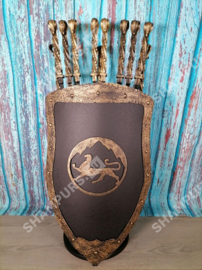 Каминный набор Щит-подставка Барс на 8 шампуров Арарат