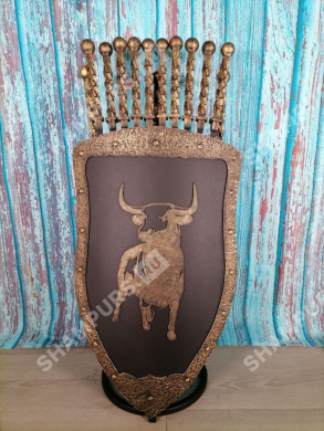 Каминный набор Щит-подставка Бык на 10 шампуров Бештау
