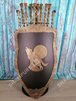 Каминный набор Щит-подставка Волк на 8 шампуров Арарат