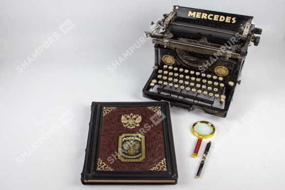 Книга Россия Державная в кожаном переплете