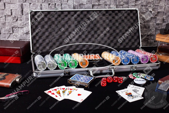 Набор покера Nuts на 500 фишек с номиналом, в стальном кейсе с пластиковыми картами