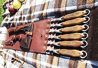 Набор Витязь в кожанном чехле с топором и вилка - ножом