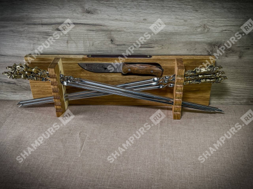 Подставка с шампурами и ножом- Кабаны (цельное литье)