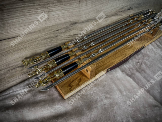 Разделочная доска с шампурами Звери - воины